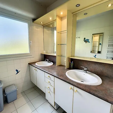 Grande Maison Familiale A 100m De La - Jardin, Veranda, Wifi Et Confort Moderne - Fr-1-361-466